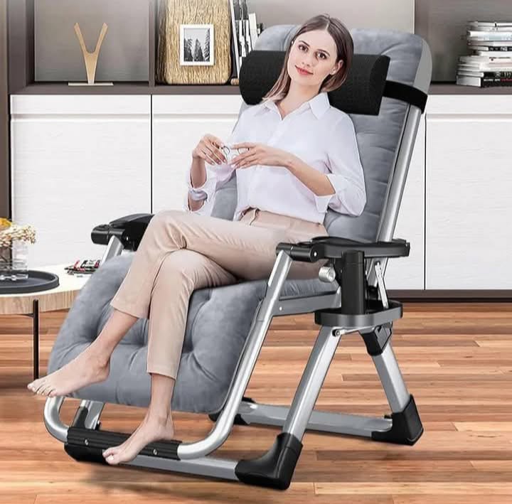 -35% De réduction. 

L’élégance et la qualité au RDV

.Chaise longue d'intérieur à hauteur réglable - Fauteuil à bascule inclinable manuel avec dossier solide, structure en acier au carbone, finition peinte, rembourrage en coton.