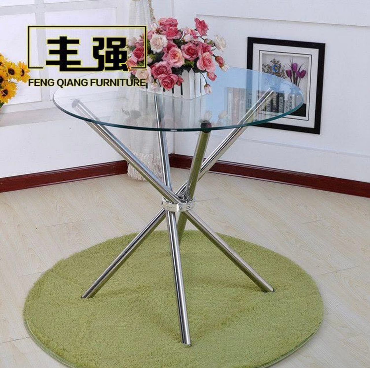 Promo : 18000f .                         Table de salle à manger ronde de luxe moderne en métal et verre et très solide .
